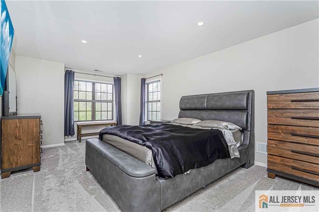 2809 Ridgefield Court Helmetta, NJ 08828 - Photo 15 of 32