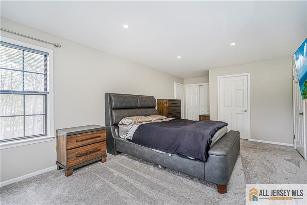 2809 Ridgefield Court Helmetta, NJ 08828 - Photo 17 of 32