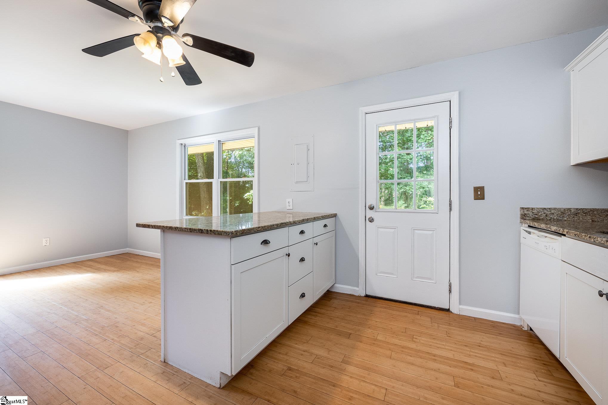 211 Caterpillar Lane Pickens, SC 29671 - Photo 10 of 29 Gallery Image 10