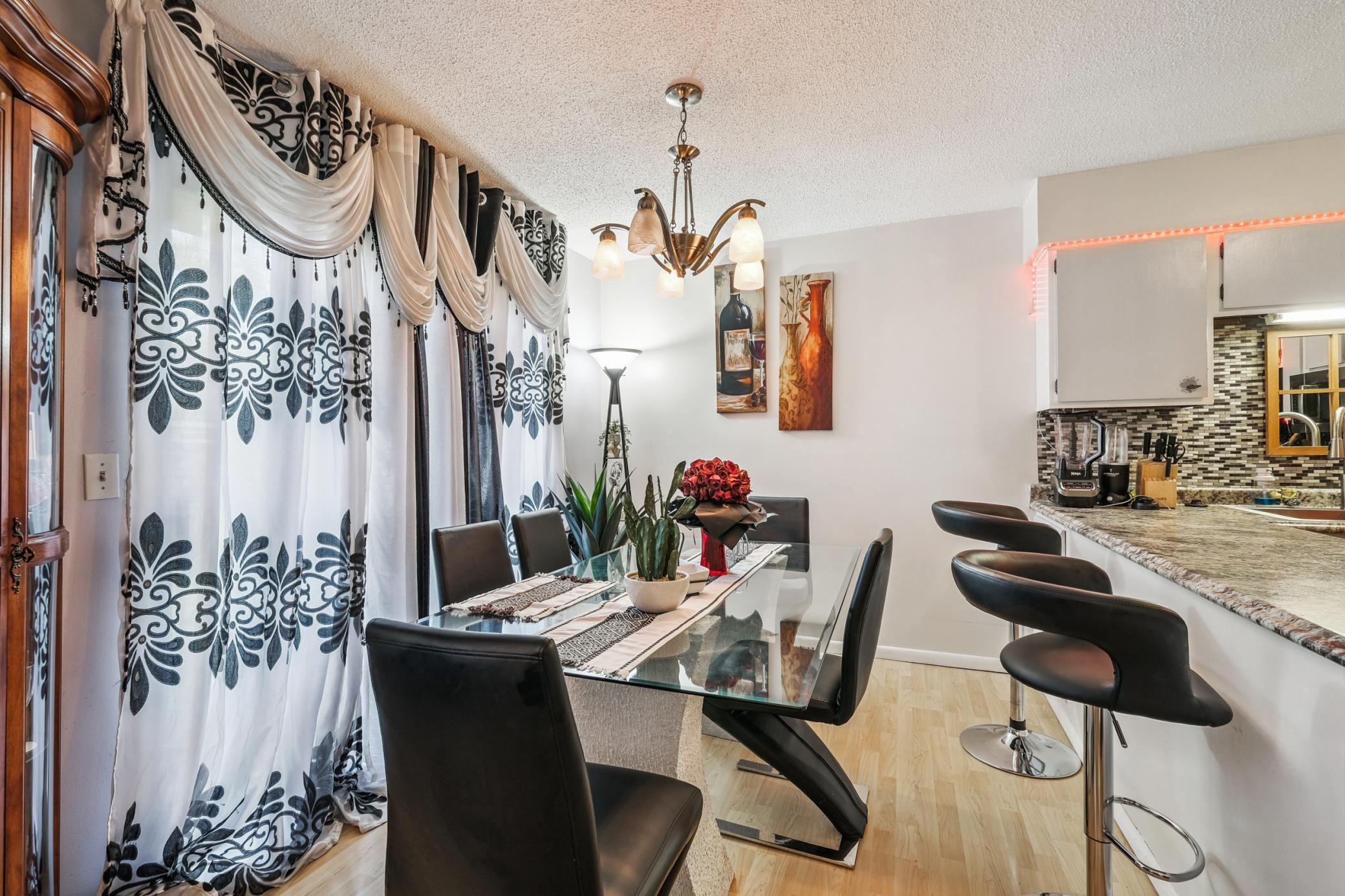 12463 Drake Street Northwest Coon Rapids, MN 55448 - Photo 11 of 31