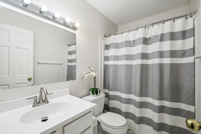 $260,000 | 12463 Drake Street Northwest, Coon Rapids, MN 55448