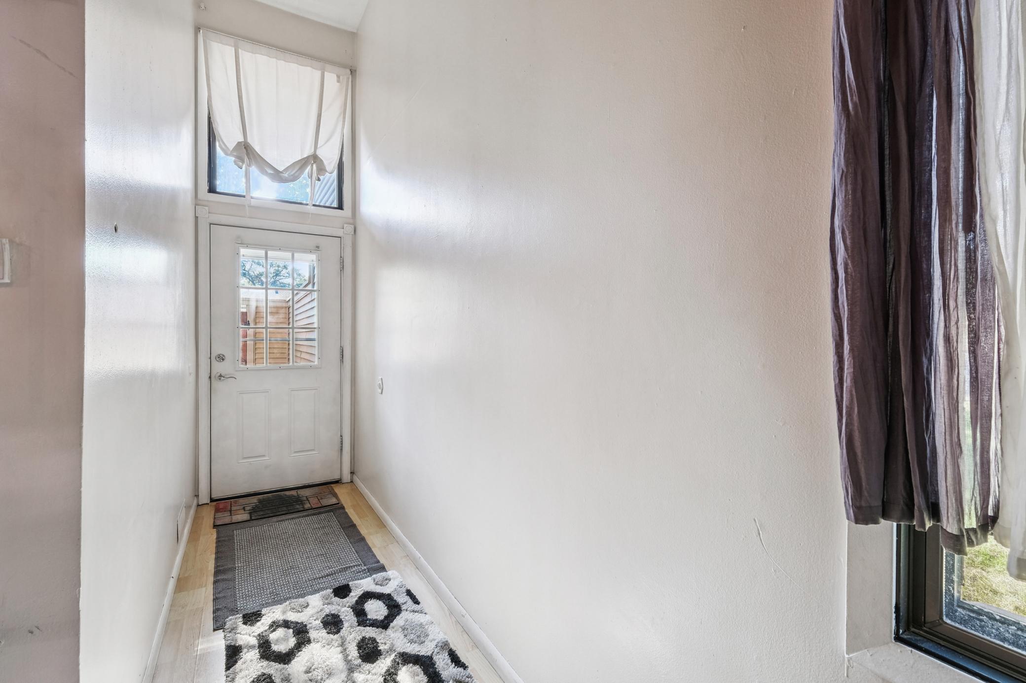 12463 Drake Street Northwest Coon Rapids, MN 55448 - Photo 6 of 31