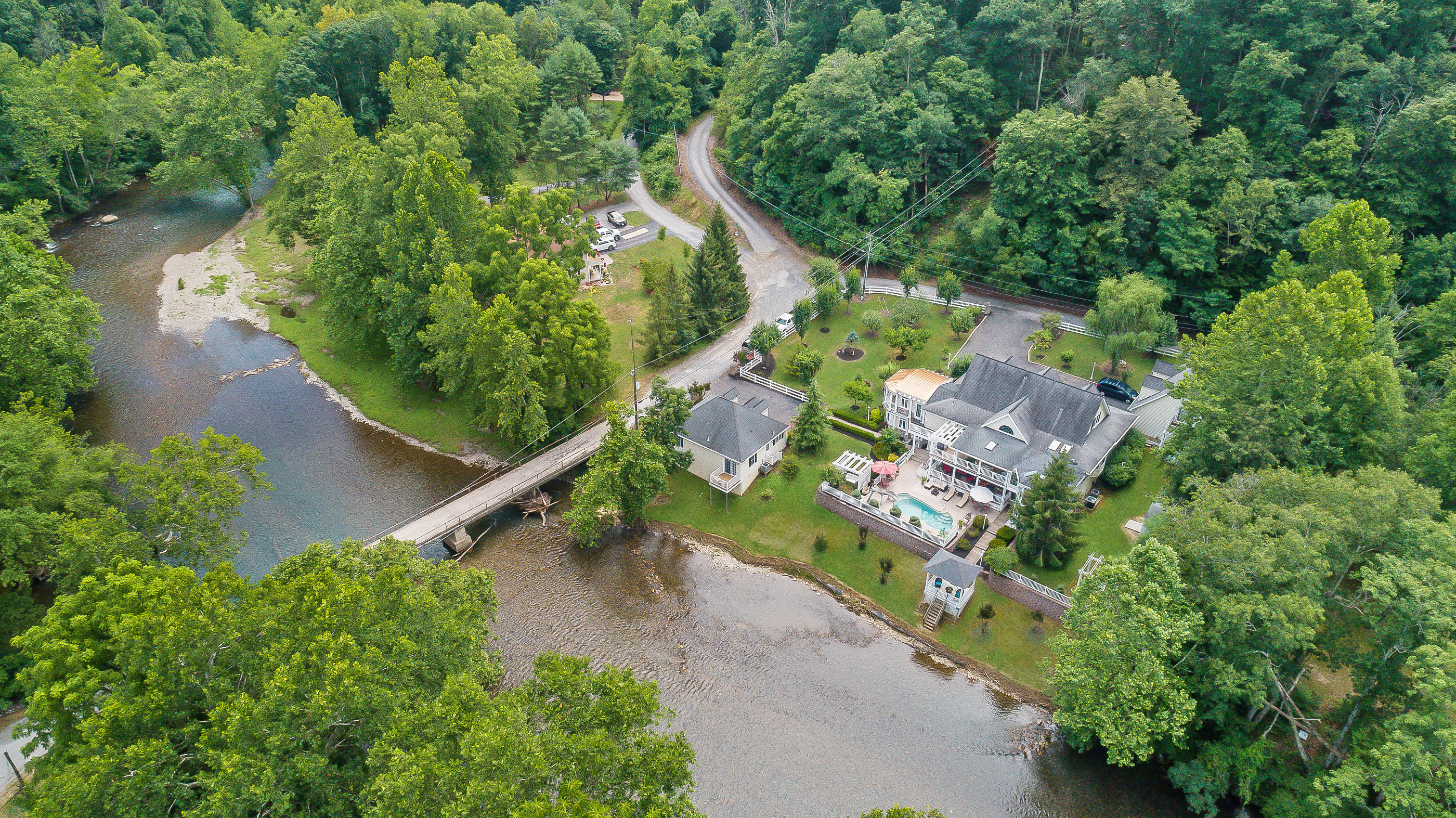105 River Road North Covington, VA 24426 - Photo 4 of 77 an aerial view of a house