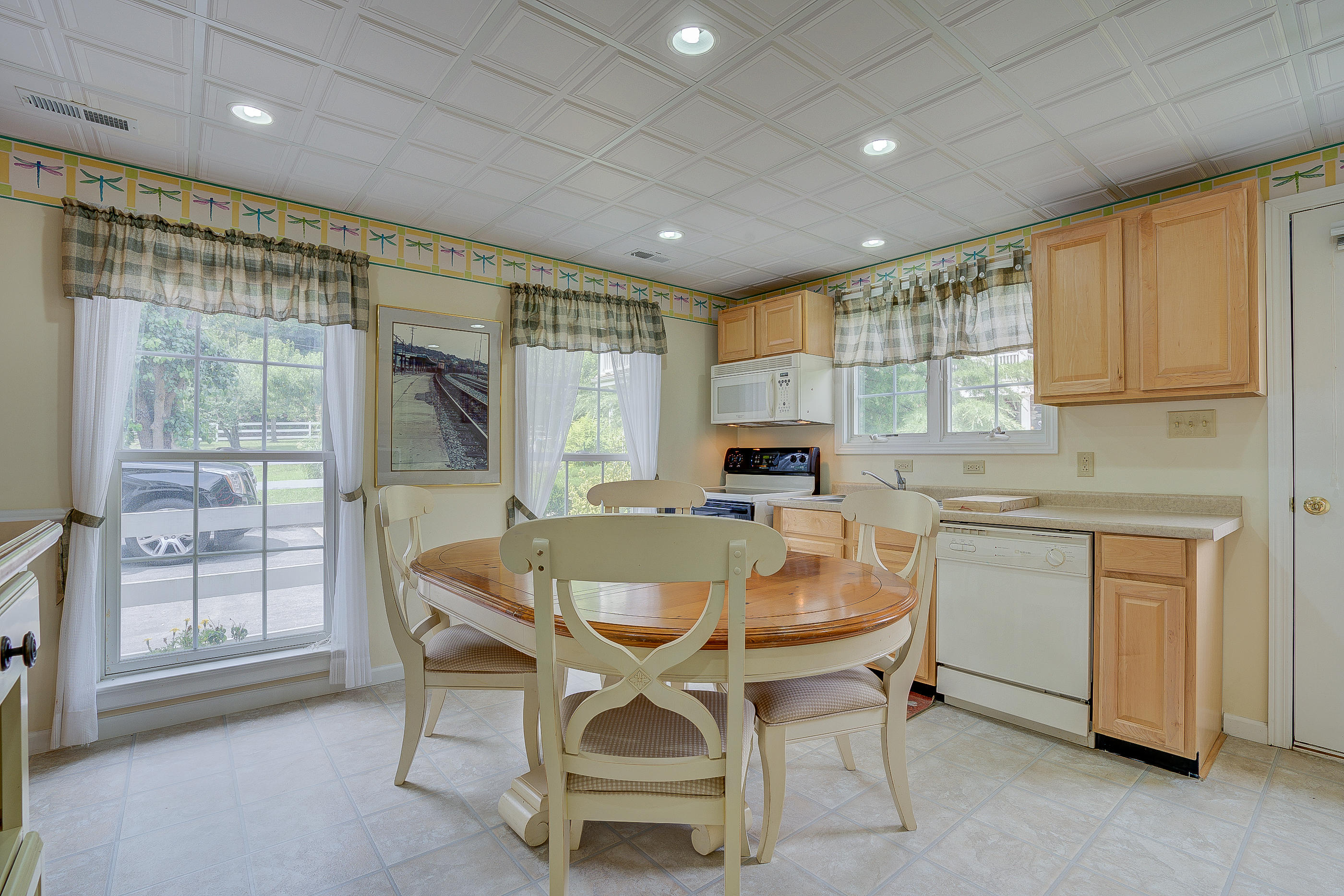 105 River Road North Covington, VA 24426 - Photo 64 of 77 a dining room with furniture and window