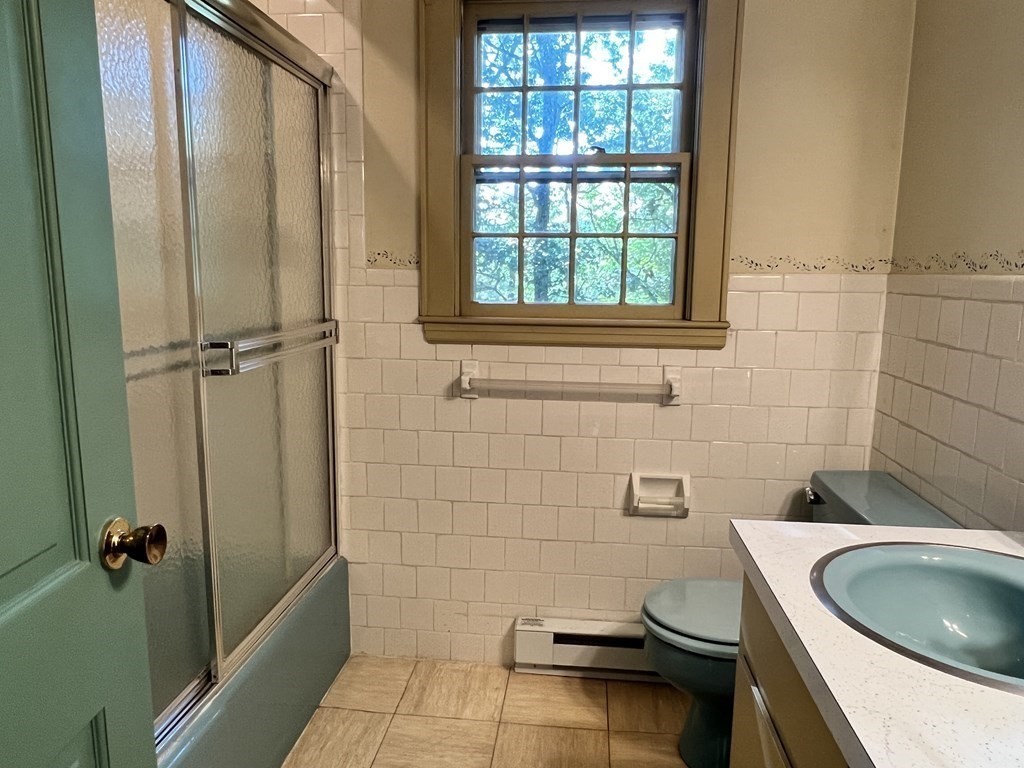 145 Walker Pond Road Sturbridge, MA 01566 - Photo 18 of 30 Gallery Image 18
