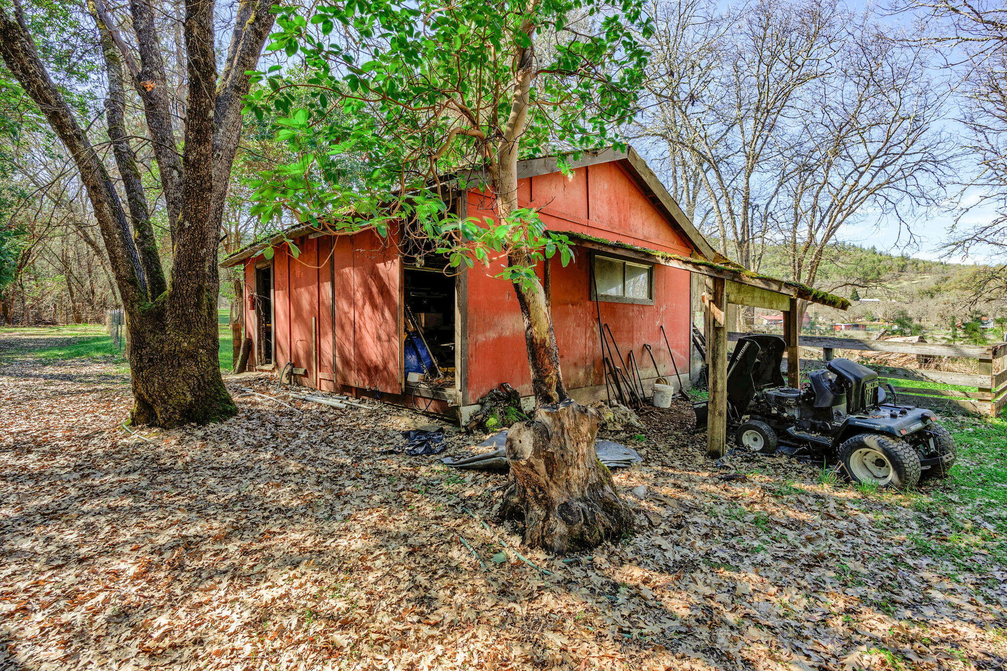 8755 Old Stage Road Central Point, OR 97502 - Photo 35 of 49 OS (49)