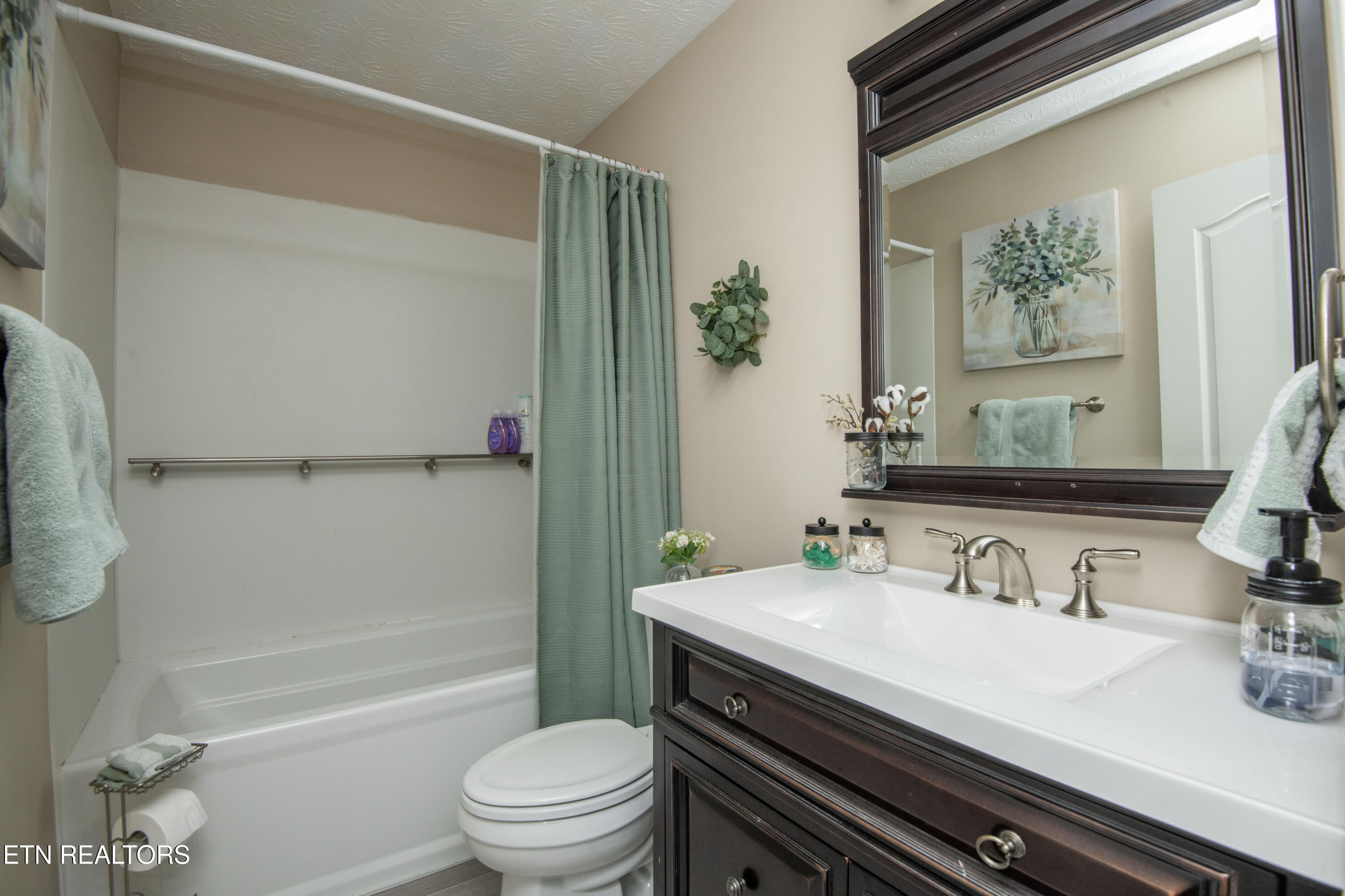 4215 Wildwood Road Maryville, TN 37804 - Photo 22 of 36 second bath