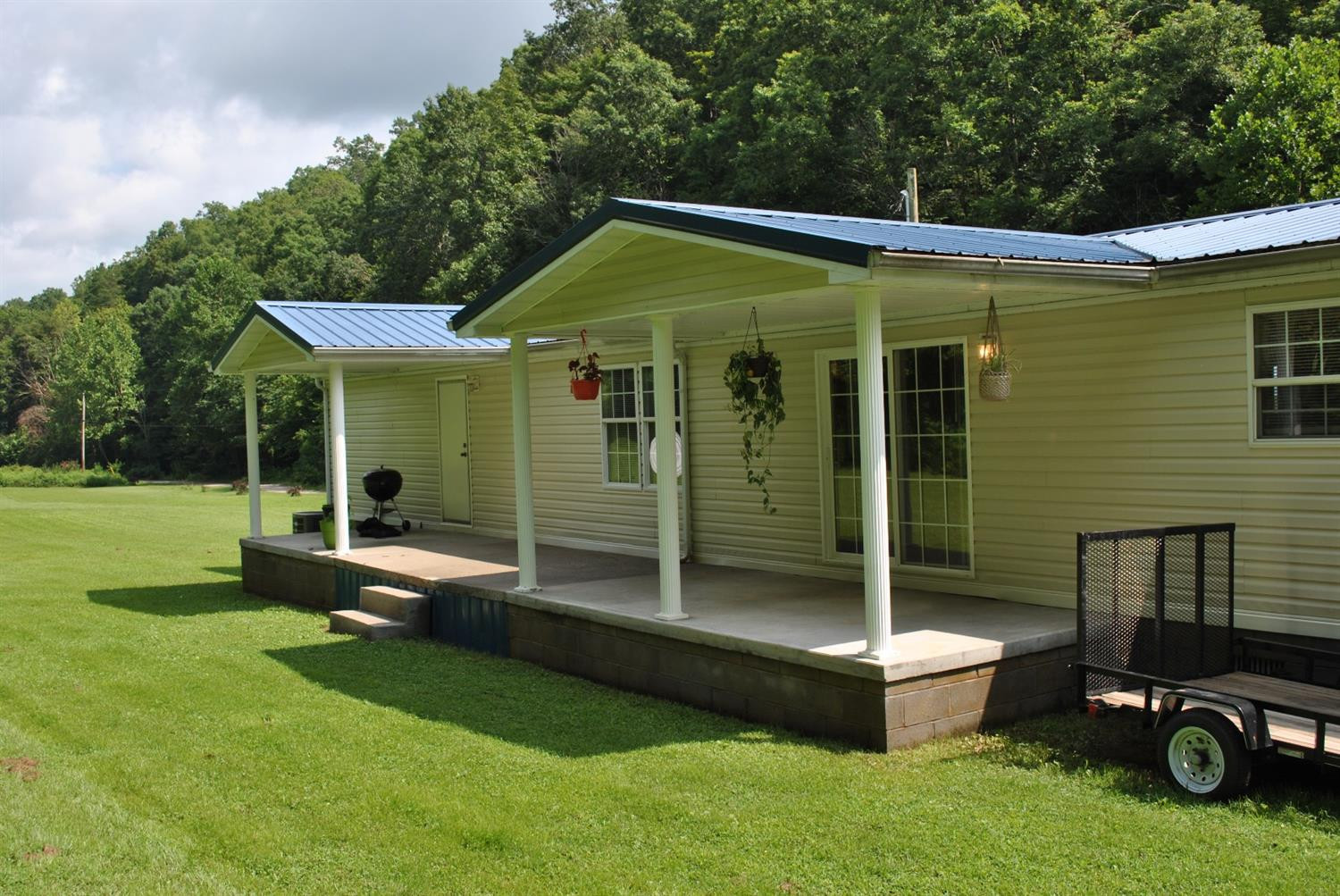 700 Upper Wolfe Creek Road Ricetown, KY 41364 - Photo 2 of 42 Photo 2