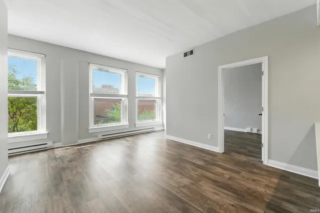 $224,900 | 112 West Washington Boulevard, Unit 329, Fort Wayne, IN 46802