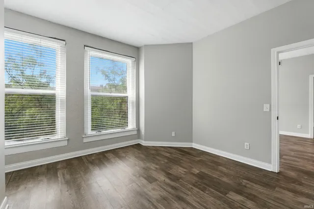 $224,900 | 112 West Washington Boulevard, Unit 329, Fort Wayne, IN 46802