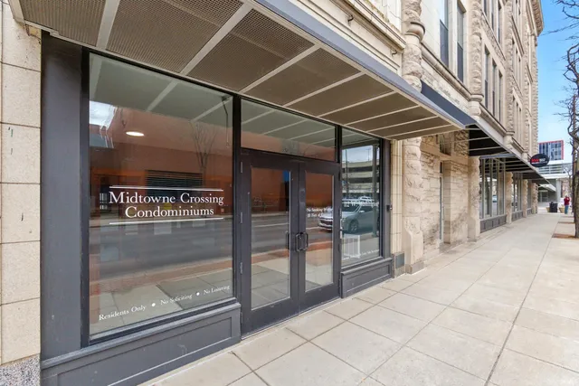 $224,900 | 112 West Washington Boulevard, Unit 329, Fort Wayne, IN 46802