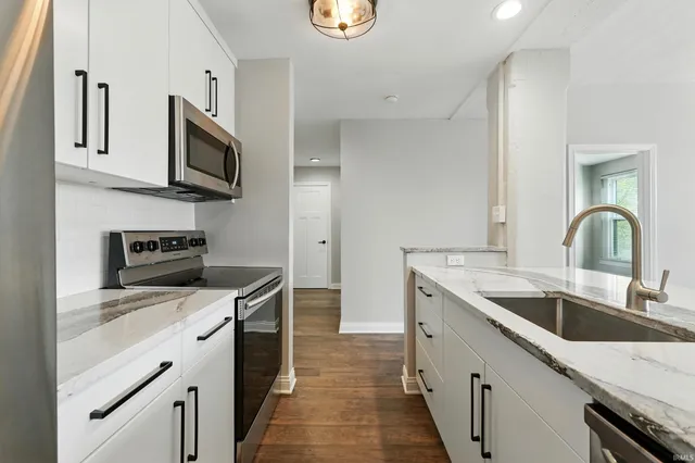 $224,900 | 112 West Washington Boulevard, Unit 329, Fort Wayne, IN 46802