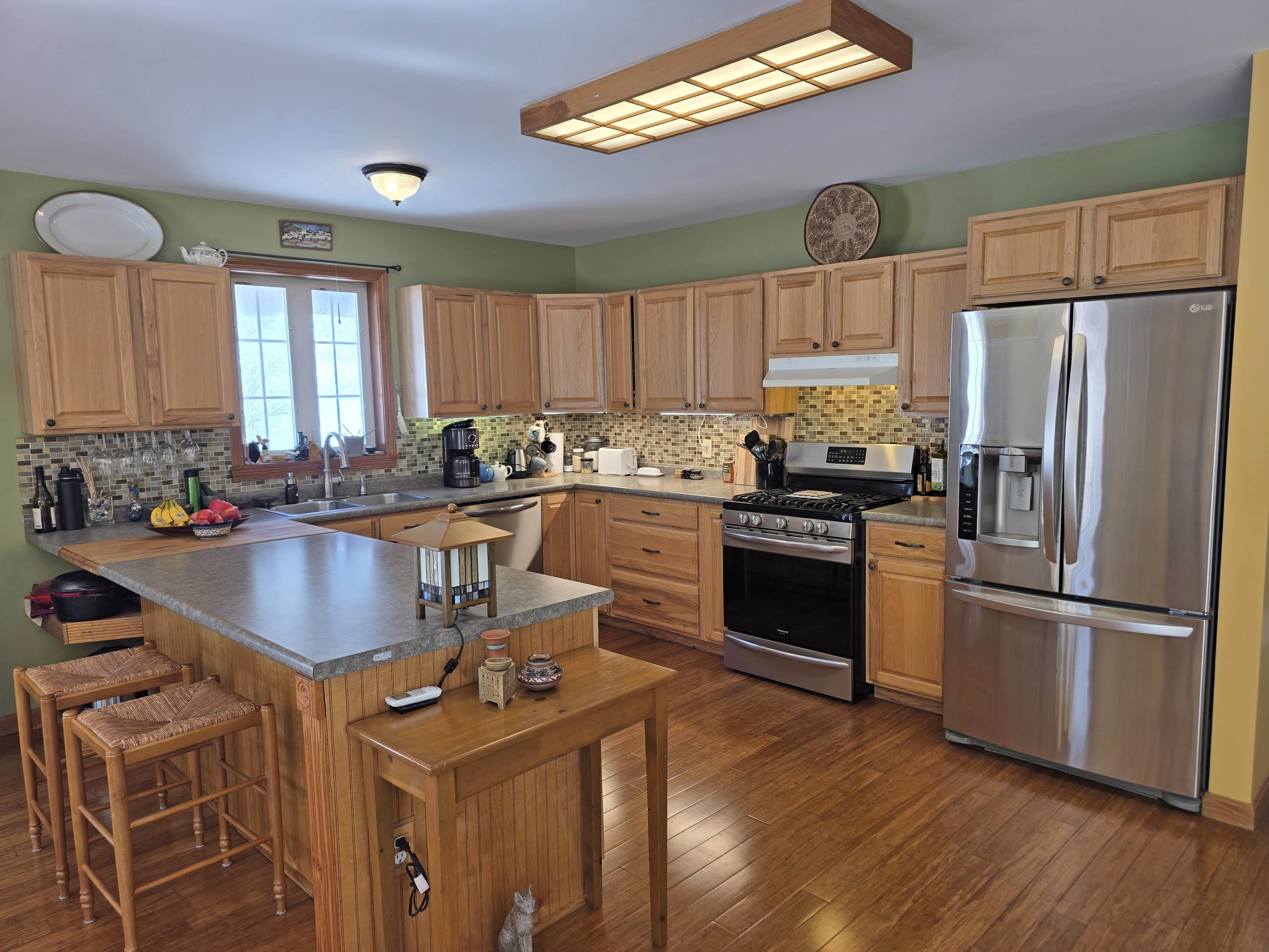 313 Pine Banks Road Putney, VT 05346 - Photo 12 of 37