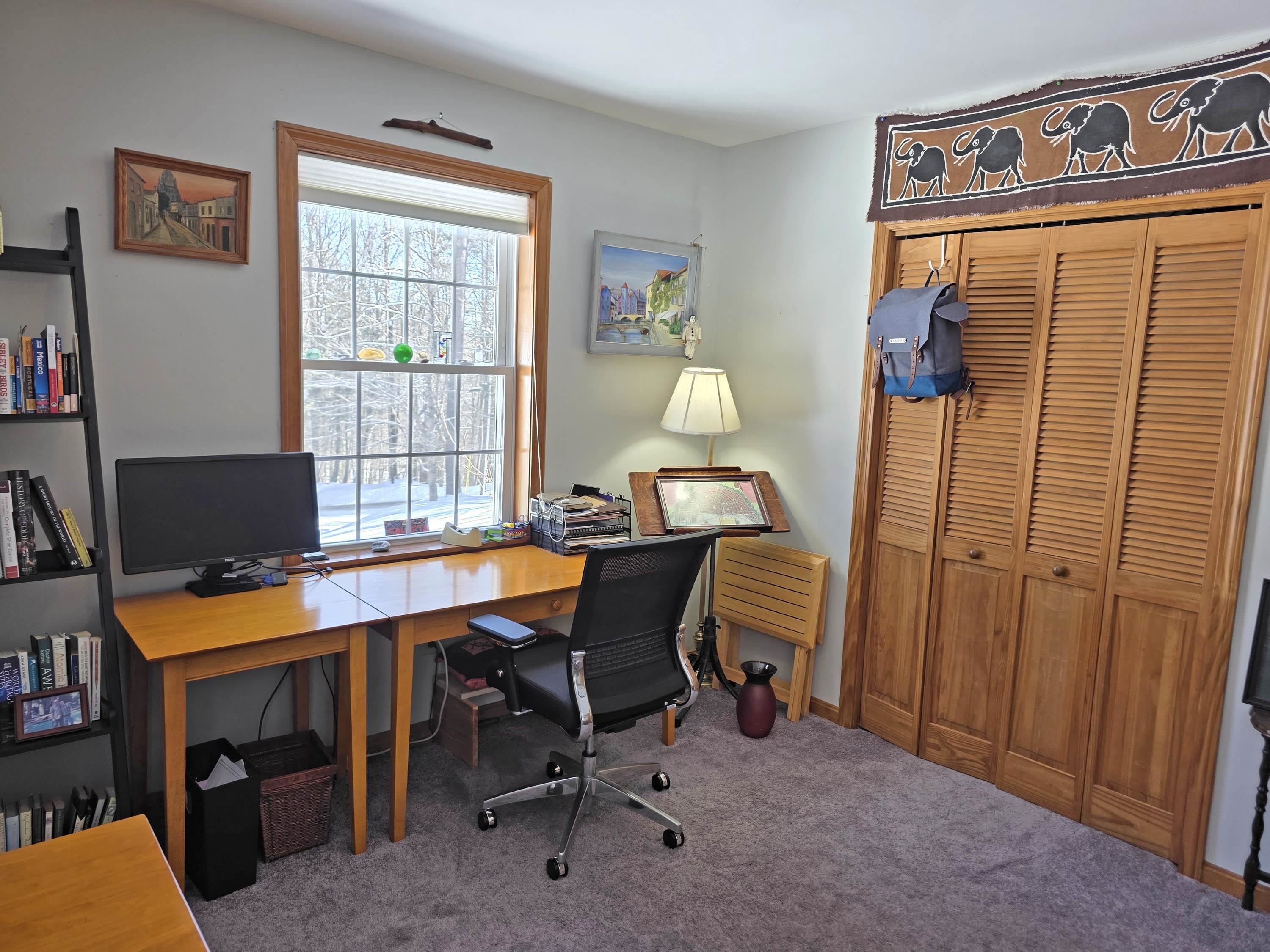 313 Pine Banks Road Putney, VT 05346 - Photo 21 of 37