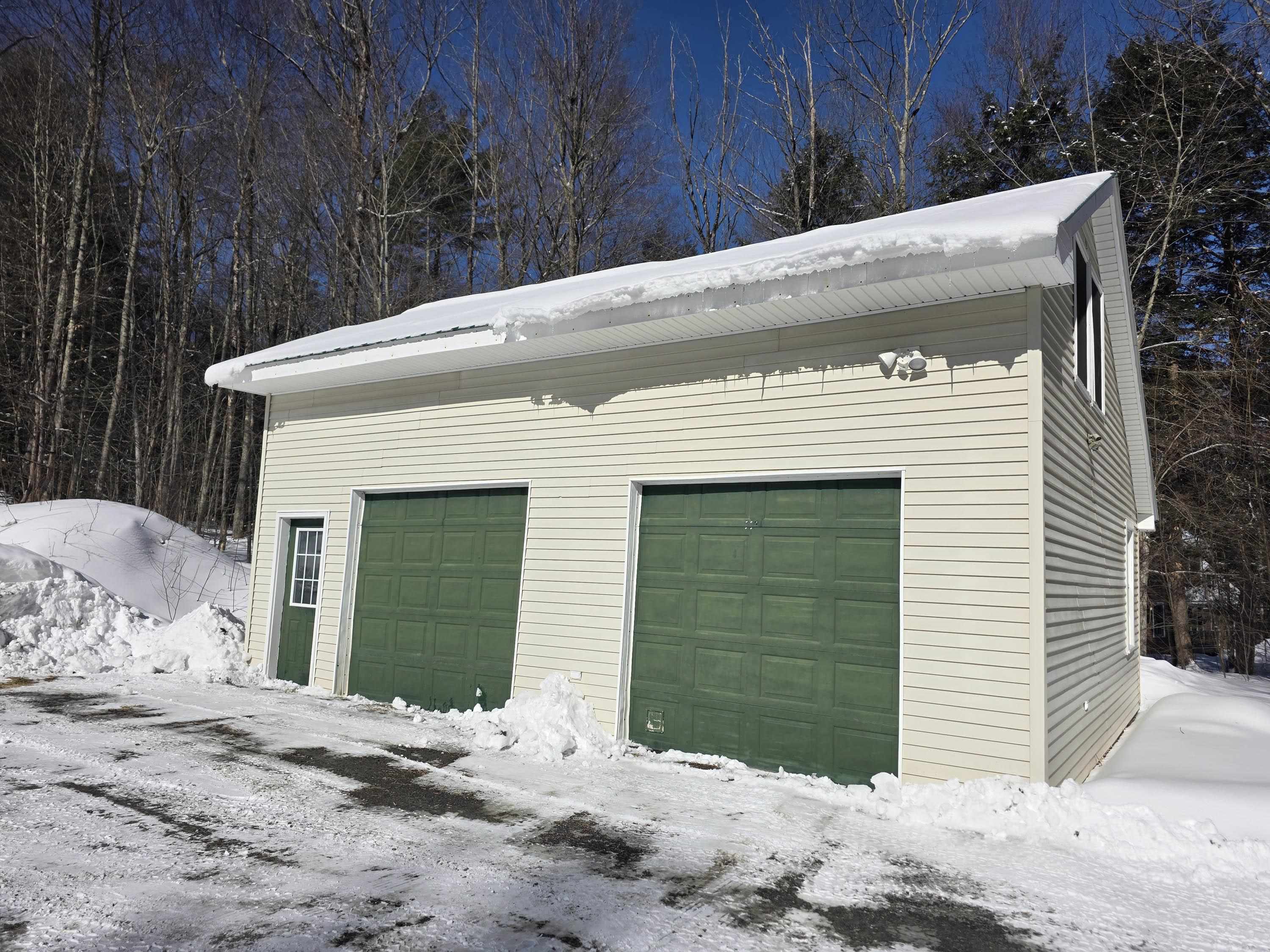 313 Pine Banks Road Putney, VT 05346 - Photo 30 of 37