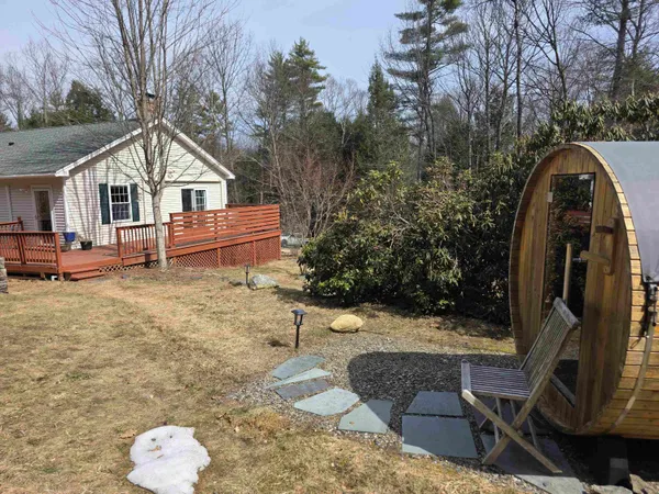 $495,000 | 313 Pine Banks Road, Putney, VT 05346