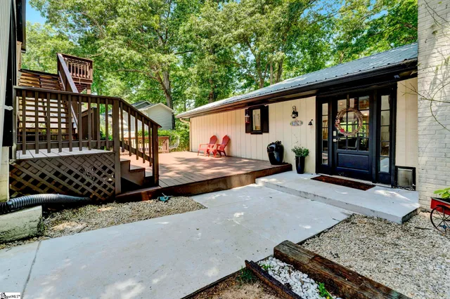 $699,999 | 2152 Deloach Drive, Anderson, SC 29625