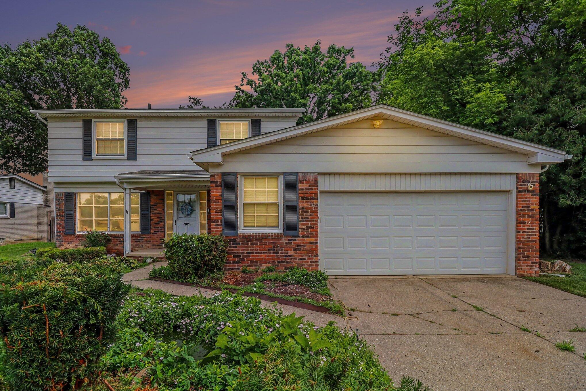 16360 Rutherland Street East Southfield, MI 48076 - Photo 2 of 29 001_file_7165