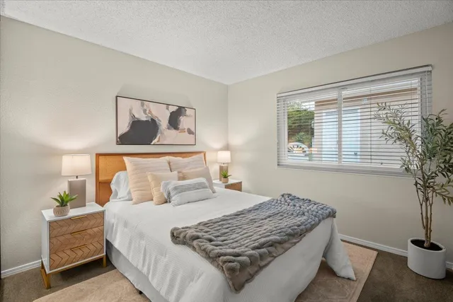 $1,700,000 | 1350 Cabrillo Highway North, Half Moon Bay, CA 94019