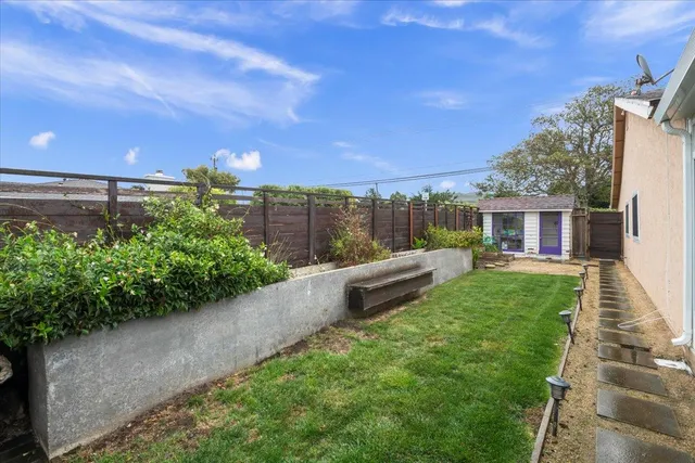 $1,700,000 | 1350 Cabrillo Highway North, Half Moon Bay, CA 94019