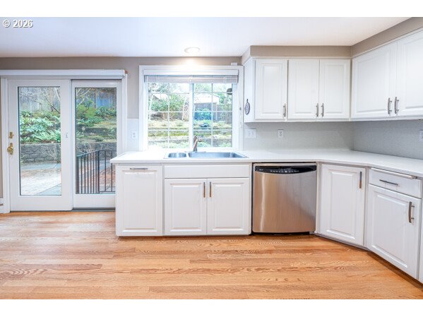 1778 Graham Drive Eugene, OR 97405 - Photo 14 of 38