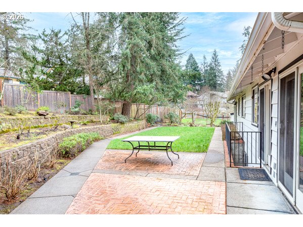 1778 Graham Drive Eugene, OR 97405 - Photo 35 of 38