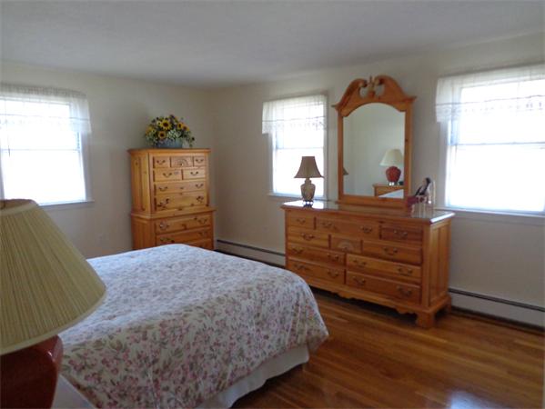 9 Ryder Road Weymouth, MA 02190 - Photo 14 of 28 Gallery Image 14