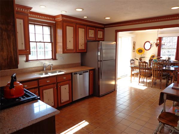 9 Ryder Road Weymouth, MA 02190 - Photo 10 of 28 Gallery Image 10
