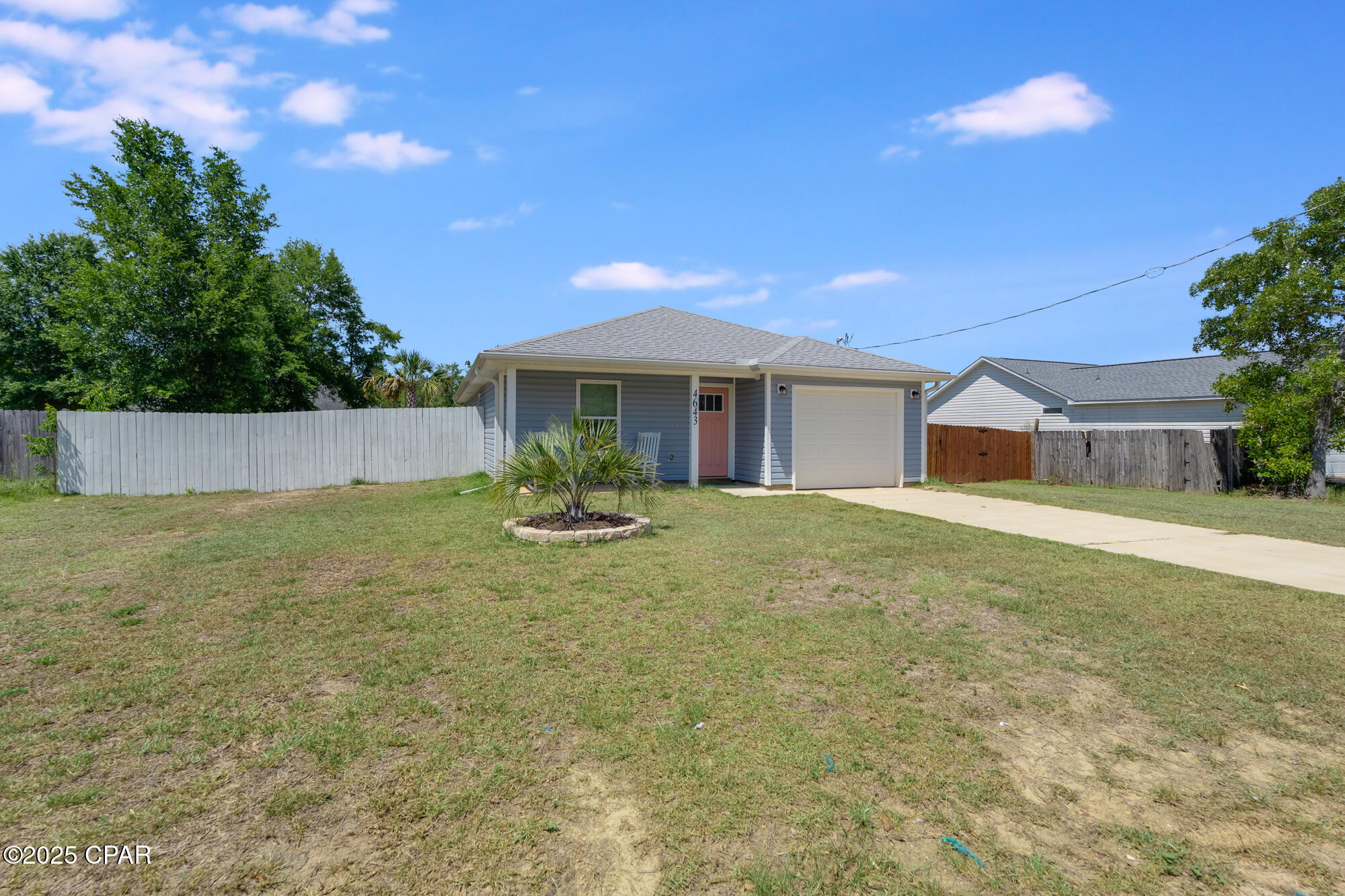 4643 Falcon Way Crestview, FL 32539 - Photo 3 of 32