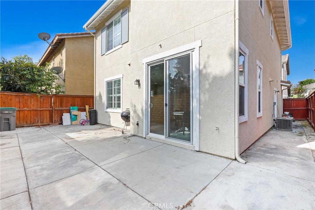 23006 Serra Drive Carson, CA 90745 - Photo 27 of 33