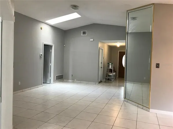 $2,295 | 3200 Woodruff Drive, Orlando, FL 32837