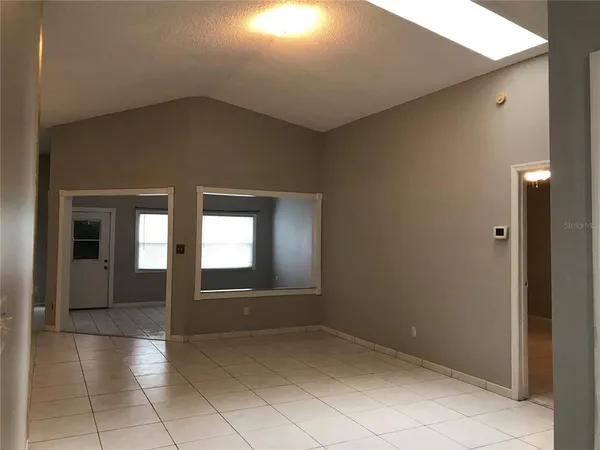 $2,295 | 3200 Woodruff Drive, Orlando, FL 32837