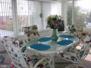 12039 Farwell Road Philadelphia, PA 19154 - Photo 2 of 6 Gallery Image 2