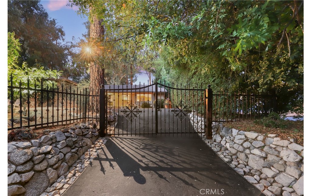 1237 Olive Lane La Canada Flintridge, CA 91011 - Photo 49 of 57 a view of a pathway of a yard with wooden fence