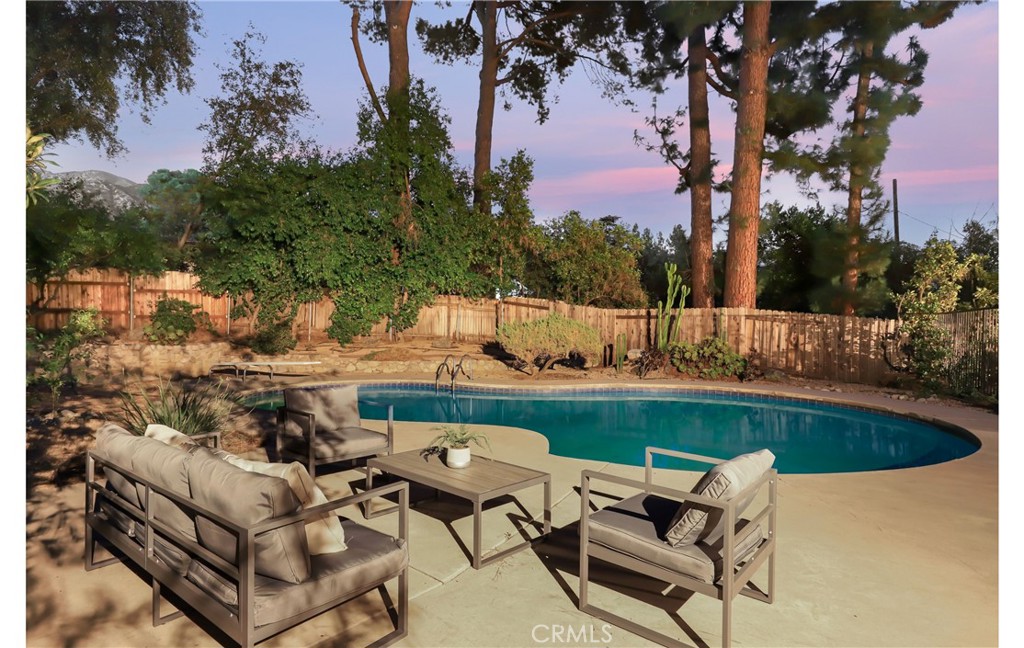 1237 Olive Lane La Canada Flintridge, CA 91011 - Photo 54 of 57