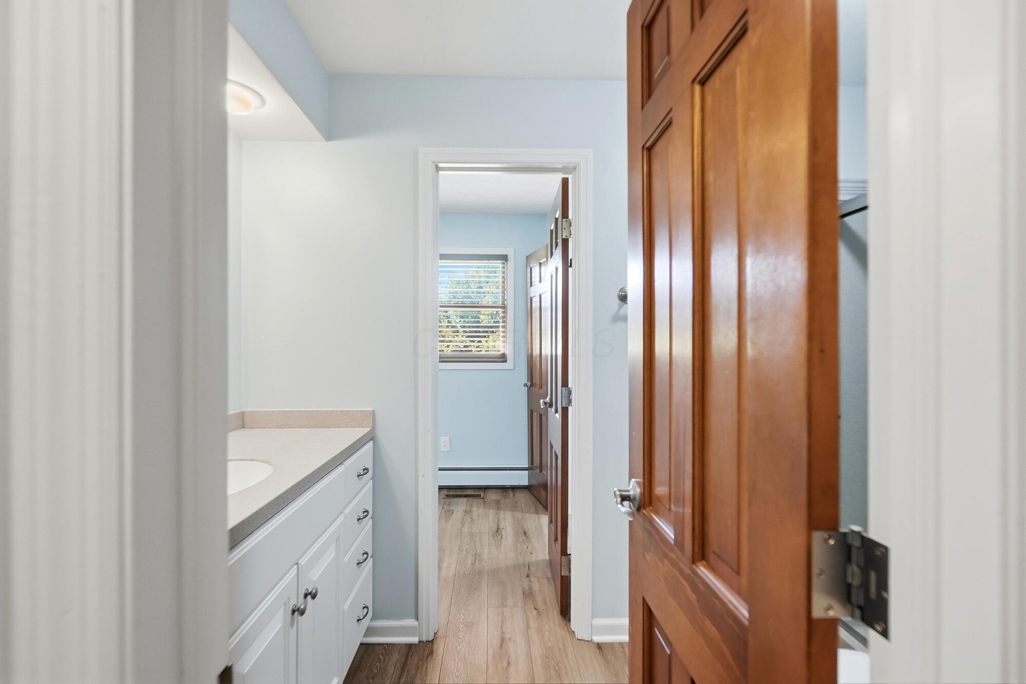 6218 Feder Road Columbus, OH 43228 - Photo 25 of 66 028