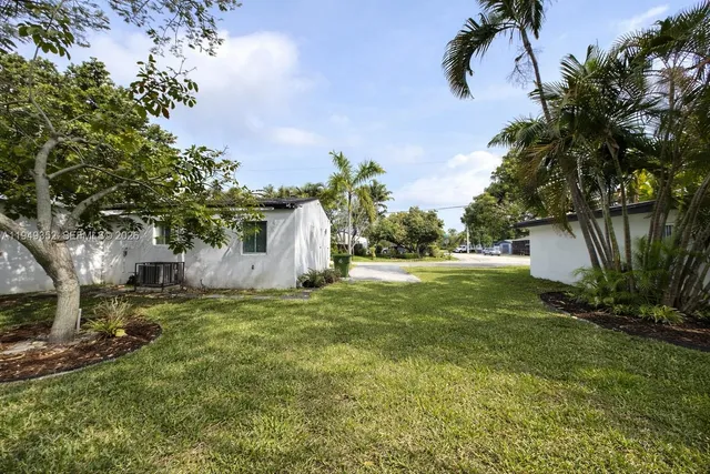 $795,000 | 120 Northwest 16th Street, Fort Lauderdale, FL 33311