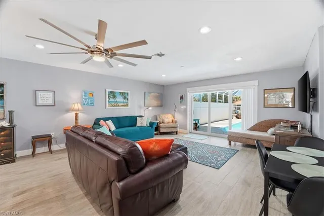 $1,000,000 | 4838-4836 Esplanade Street, Bonita Springs, FL 34134