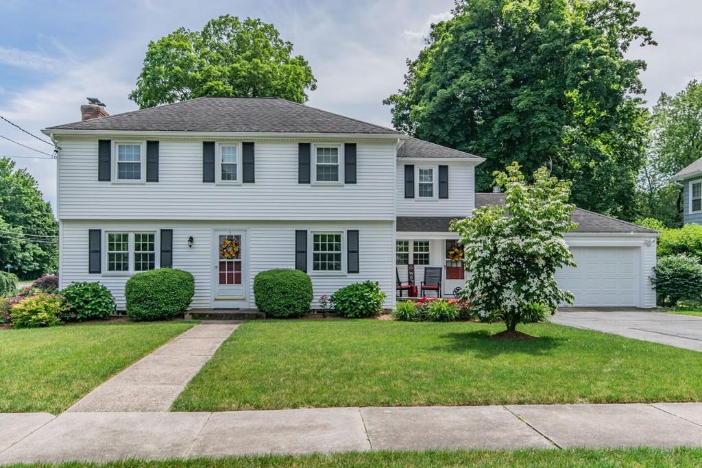 5 Crescent Road Longmeadow, MA 01106 - Photo 1 of 34 Gallery Image 1