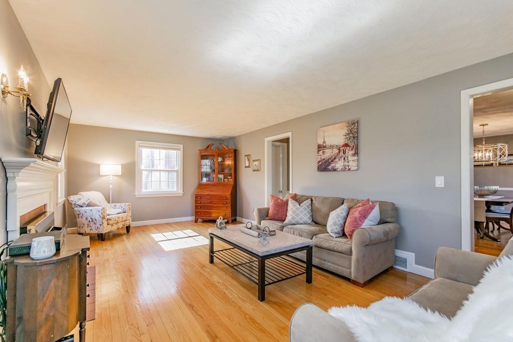 5 Crescent Road Longmeadow, MA 01106 - Photo 15 of 34 Gallery Image 15