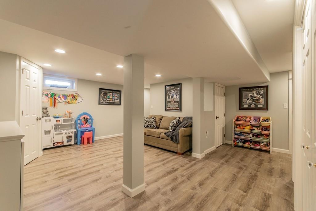 5 Crescent Road Longmeadow, MA 01106 - Photo 32 of 34 Gallery Image 32