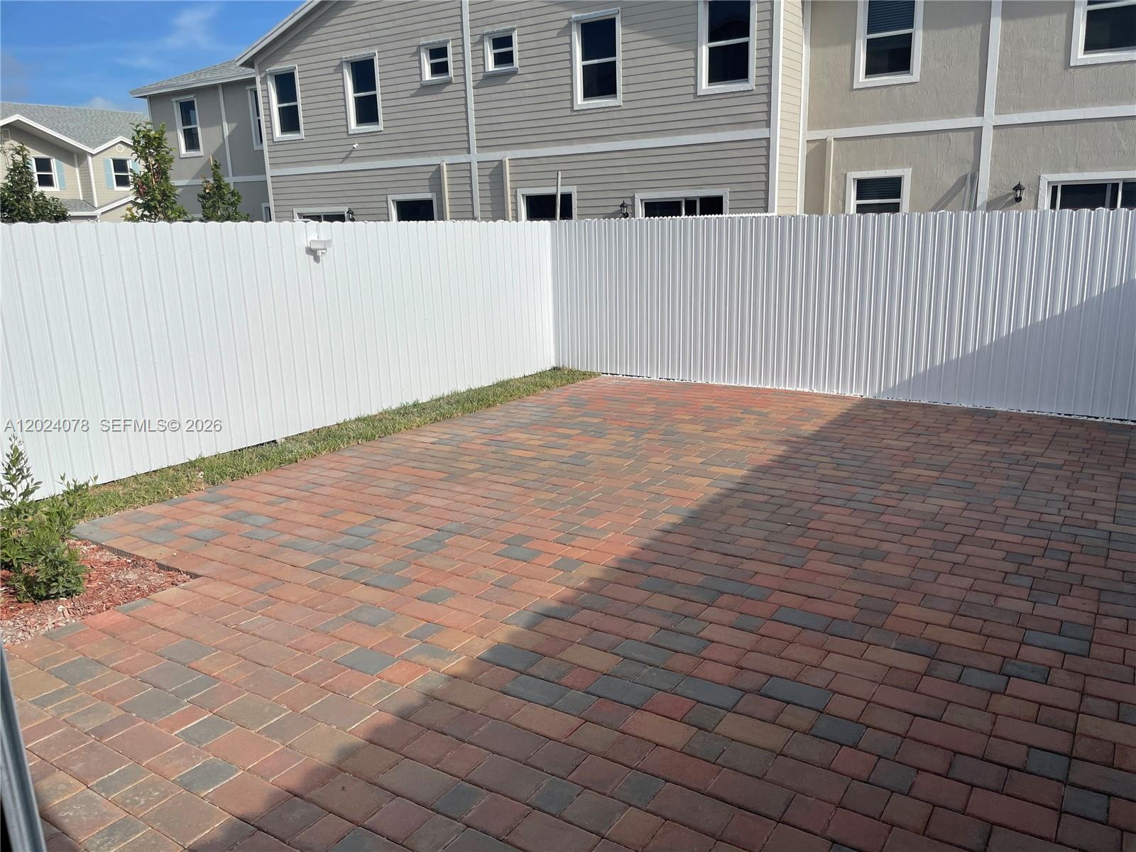906 Southeast 17th Street Homestead, FL 33034 - Photo 10 of 11