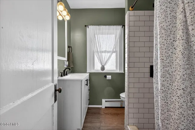 $219,000 | 5 Bloomingdale Avenue, East Greenbush, NY 12061