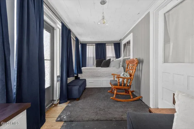 $219,000 | 5 Bloomingdale Avenue, East Greenbush, NY 12061