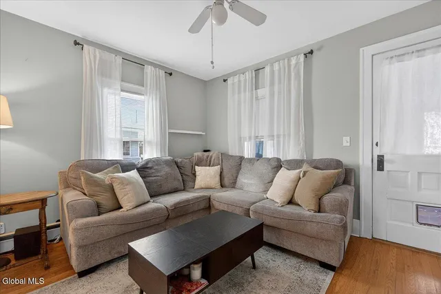 $219,000 | 5 Bloomingdale Avenue, East Greenbush, NY 12061