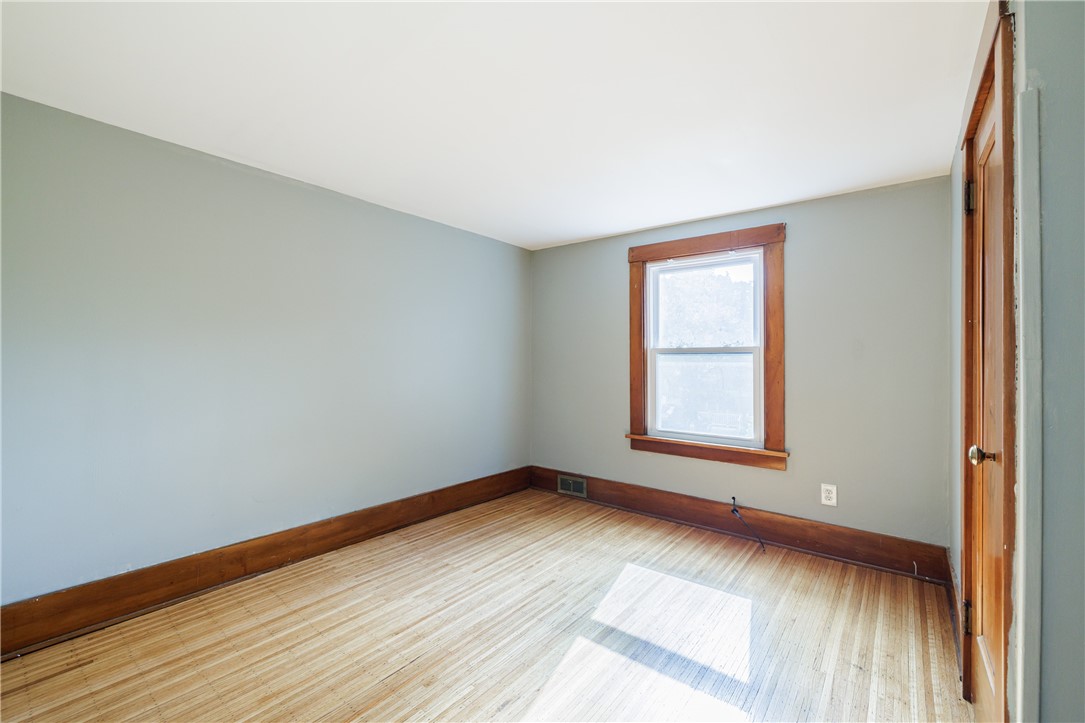 84 Winbourne Road Rochester, NY 14611 - Photo 23 of 27