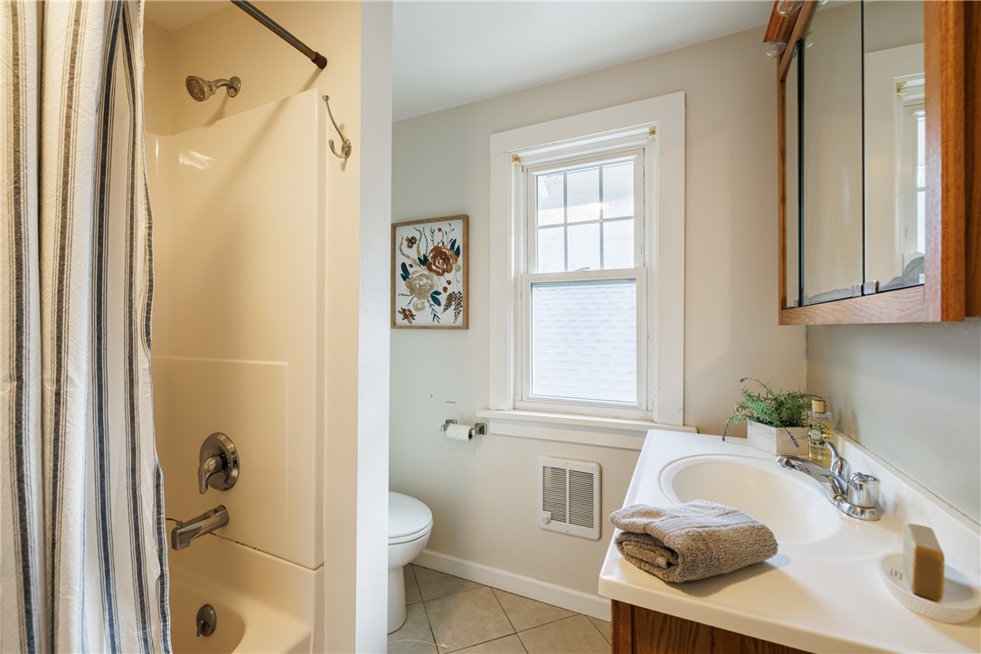 84 Winbourne Road Rochester, NY 14611 - Photo 24 of 27