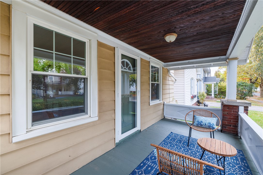 84 Winbourne Road Rochester, NY 14611 - Photo 3 of 27