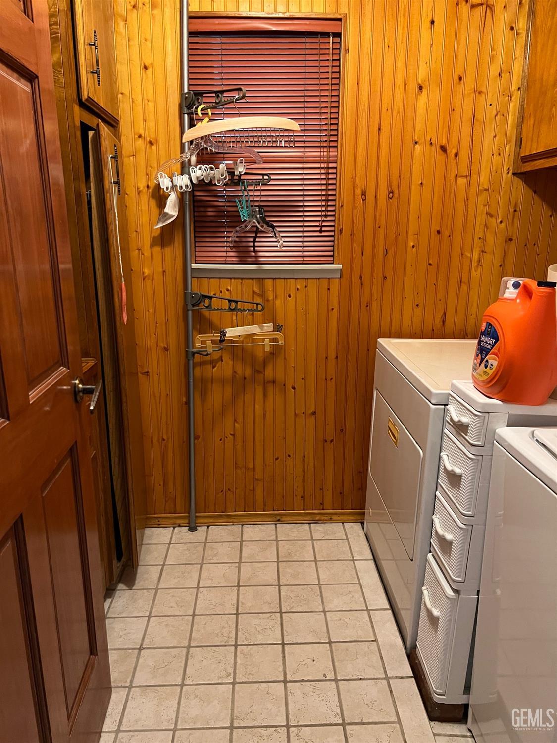 Undisclosed Address Bakersfield, CA 93311 - Photo 10 of 14 a view of a storage & utility room