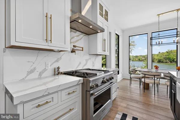 $3,950,000 | 3275 Harness Creek Road, Annapolis, MD 21403